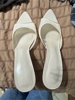 Mango Cream Pointed-Toe D'Orsay Slide Mules